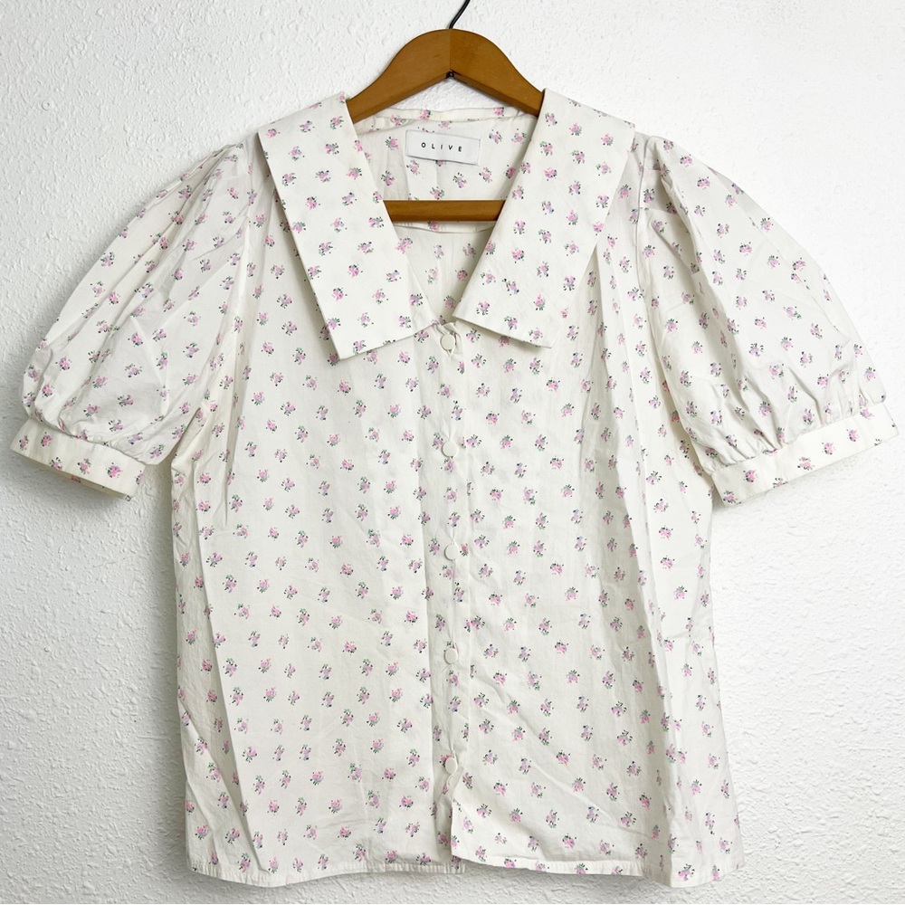 OLIVE clothing co. floral cotton button down top size S/M
